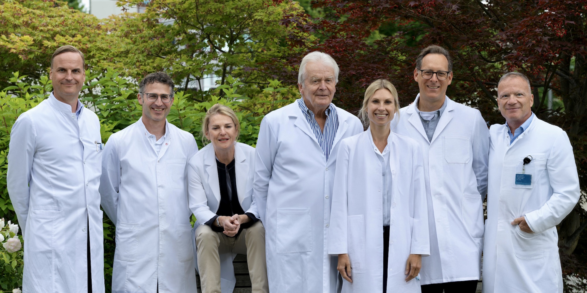 Gelenkzentrum Zürich: PD Dr. med. Fabian von Knoch, PD Dr. med. Stefan Rahm, Dr. med. Jeannette Petrich Munzinger, Dr. med. Urs Munzinger, Dr. med. Barbara Wirth, Dr. scient. med. Philipp Neidenbach, Dr. med. Martin Huber